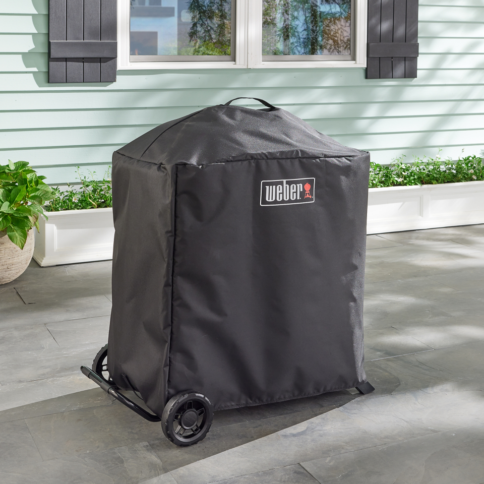 Weber Abdeckhaube Premium Traveler Compact 2