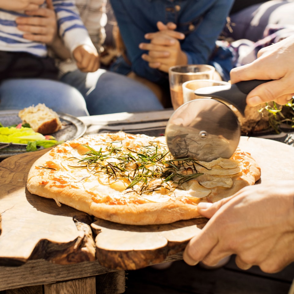 Weber Pizzaschneider 2